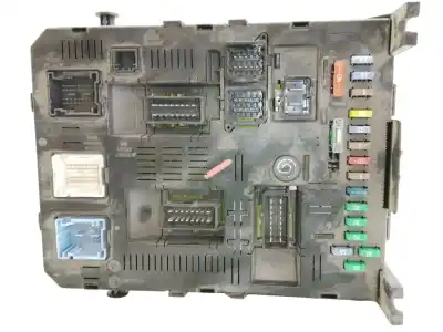 Second-hand car spare part FUSE BOX UNIT for CITROEN C4 COUPE  OEM IAM references 96610940480  