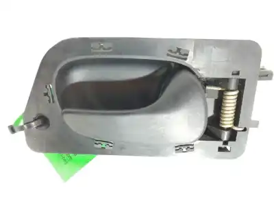 Peça sobressalente para automóvel em segunda mão puxador interior dianteiro direito por renault laguna (b56) 1.8 referências oem iam 7700823285