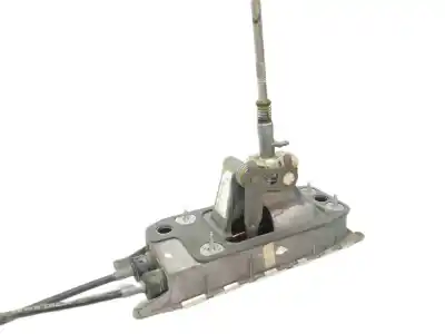 Pezzo di ricambio per auto di seconda mano LEVA DEL CAMBIO per VOLKSWAGEN GOLF VI (5K1)  Riferimenti OEM IAM 1K0711049  