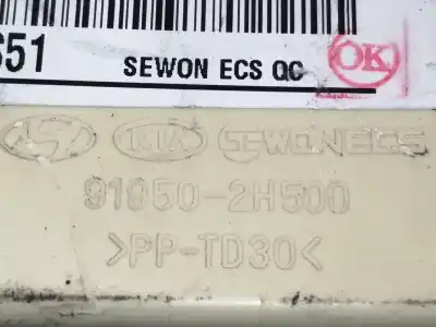 Second-hand car spare part fuse box unit for kia cee´d active oem iam references 919501h510  