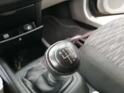Peça sobressalente para automóvel em segunda mão botão da alavanca de velocidades por kia cee´d active referências oem iam 437111h100  