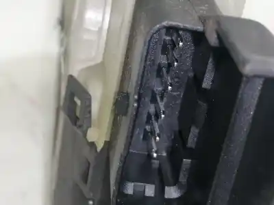 Second-hand car spare part left front door lock for citroen c4 cactus business oem iam references 9801690080  016900