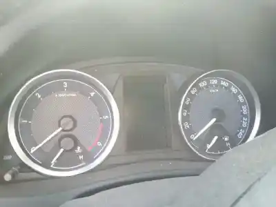 Peça sobressalente para automóvel em segunda mão quadrante por toyota auris active referências oem iam 838000zv81 a2c31789200 a2c90236600010015 