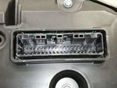 Peça sobressalente para automóvel em segunda mão quadrante por toyota auris active referências oem iam 838000zv81 a2c31789200 a2c90236600010015 