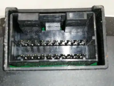 Peça sobressalente para automóvel em segunda mão quadrante por hyundai i20 style referências oem iam 940131j620 a2c80115200 