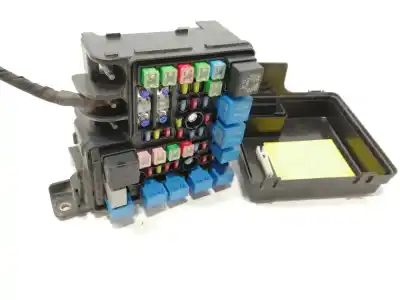 Second-hand car spare part fuse box unit for kia cee´d emotion oem iam references 3916025000  