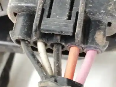 Second-hand car spare part front windshield wiper motor for kia cee´d emotion oem iam references   