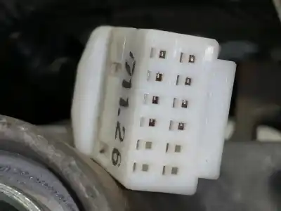 Peça sobressalente para automóvel em segunda mão volante por kia cee´d emotion referências oem iam   