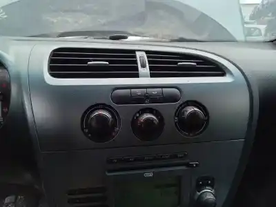 Peça sobressalente para automóvel em segunda mão comando de sofagem (chauffage / ar condicionado)  por seat leon (1p1) stylance / style referências oem iam   