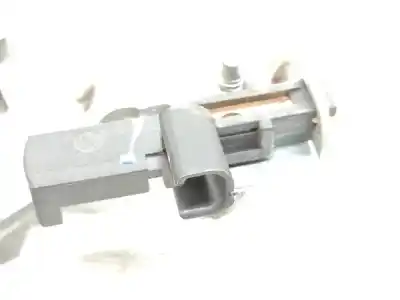 Second-hand car spare part handbrake lever for opel corsa d catch me oem iam references 644194110 12355754002 