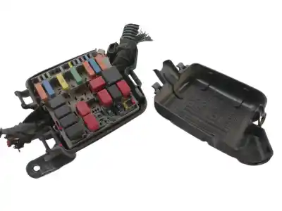 Pezzo di ricambio per auto di seconda mano SCATOLA RELÈ/FUSIBILI per PEUGEOT BIPPER  Riferimenti OEM IAM 51905216  