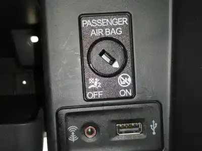 Peça sobressalente para automóvel em segunda mão porta luvas por seat leon st (5f8) reference referências oem iam 5f1857095  