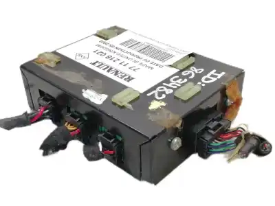 Pièce détachée automobile d'occasion SYSTÈME DVD pour RENAULT ESPACE IV (JK0)  Références OEM IAM 7711218021 R6018010DVD SAP4041103 10R020358 