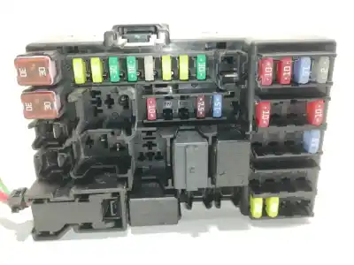 Second-hand car spare part fuse box unit for opel adam glam ecoflex oem iam references 2b0z4010f  