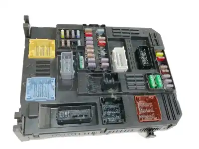 Tweedehands auto-onderdeel RELAIS/ZEKERINGENKASTJE voor PEUGEOT 3008  OEM IAM-referenties 9819855080 981985508001 / 28550090 0691841612