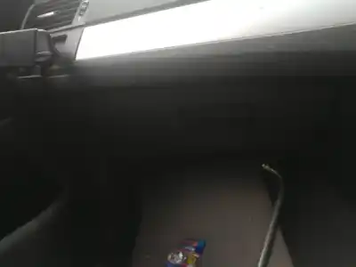 Peça sobressalente para automóvel em segunda mão porta luvas por bmw x3 (e83) 2.0d referências oem iam 74277535  3123270