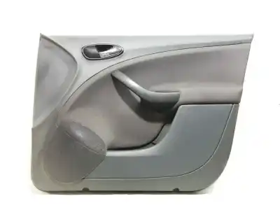 Peça sobressalente para automóvel em segunda mão forra / revestimento da porta dianteira direita por seat toledo (5p2) reference referências oem iam 5p0867012
