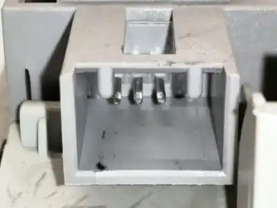 Peça sobressalente para automóvel em segunda mão luz interior por mazda 2 (de_, dh_) 1.3 (de3fs) referências oem iam 7f20  