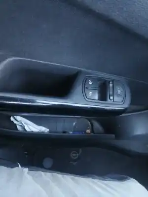 Second-hand car spare part left front power window switch for opel corsa d selective oem iam references 13258521aa  