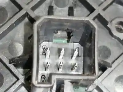 Second-hand car spare part right front power window switch for opel corsa e expression oem iam references 13430018  