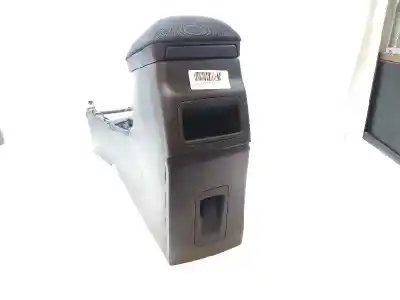 Pezzo di ricambio per auto di seconda mano bracciolo centrale per toyota auris active riferimenti oem iam   