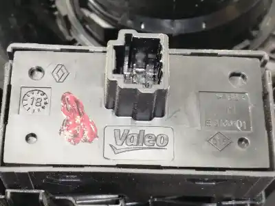 Piesă de schimb auto la mâna a doua avertizare pentru dacia sandero stepway referințe oem iam e3160101  