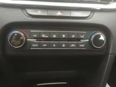Peça sobressalente para automóvel em segunda mão comando de sofagem (chauffage / ar condicionado)  por kia xceed business referências oem iam 97250j7201 97250j7201wk 7201oj20016