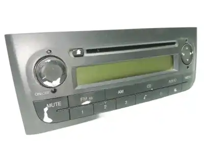 Автозапчасти б/у аудиосистема / радио cd за fiat linea (110) activa (110.0/111.0) ссылки oem iam 7646337316 Автозапчасти б/у аудиосистема / радио cd за fiat linea (110) activa (110.0/111.0) ссылки oem iam 7646337316