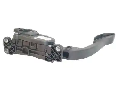 Second-hand car spare part accelerator pedal for renault twingo authentique oem iam references 8200426241e  