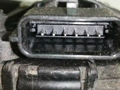 Second-hand car spare part accelerator pedal for renault twingo authentique oem iam references 8200426241e  