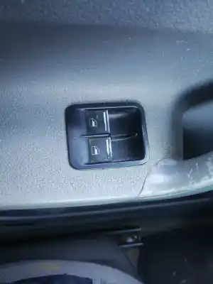 Second-hand car spare part left front power window switch for volkswagen caddy ka/kb (2k) 1.9 tdi oem iam references 2k0959851  