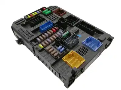 Second-hand car spare part FUSE BOX UNIT for OPEL VIVARO FURGÓN  OEM IAM references 983080568000 9830805680 / 2401941519 S2401941519 / 2015DJ3828
