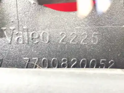 Second-hand car spare part left tailgate light for renault laguna (b56) 1.8 oem iam references 7700820052  