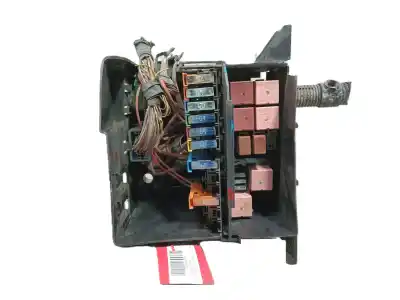 Second-hand car spare part fuse box unit for opel vivaro combi 2.7t corto oem iam references   