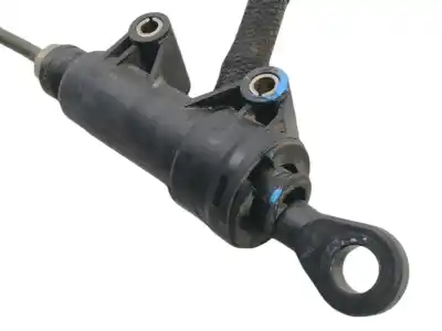 Pièce détachée automobile d'occasion CYLINDRE RÉCEPTEUR D'EMBRAYAGE pour BMW SERIE 3 COUPE (E46)  Références OEM IAM 21526773670  