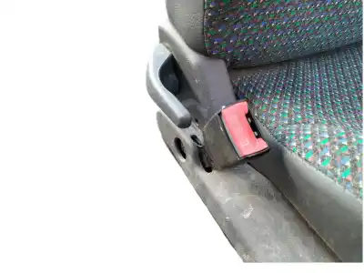 Pièce détachée automobile d'occasion siège avant droit pour peugeot 106 (s1) kid références oem iam   
