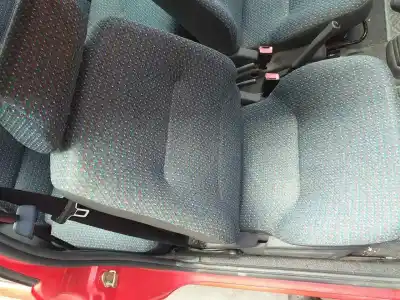 Pièce détachée automobile d'occasion siège avant droit pour peugeot 106 (s1) kid références oem iam   