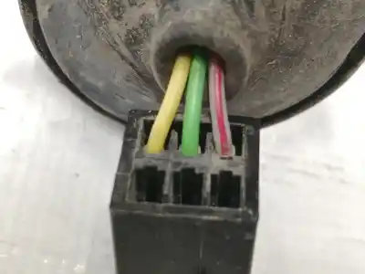 Pezzo di ricambio per auto di seconda mano specchio sinistro per opel corsa e expression riferimenti oem iam 468435664  