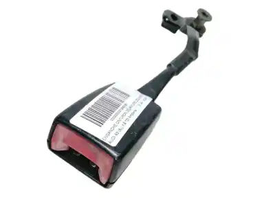 Pièce détachée automobile d'occasion boucle de ceinture de sécurité avant gauche pour audi a3 (8l) 1.9 tdi références oem iam 8l0858675  8l0858675k