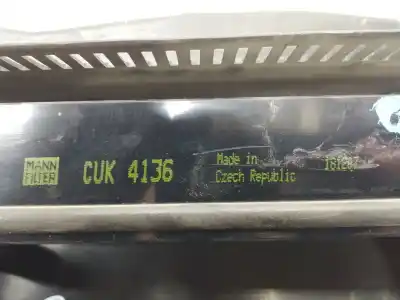 Автозапчасти б/у воздушный фильтр за audi a8 (4e2) 4.2 quattro ссылки oem iam   4e0819979d / 4e0819647c