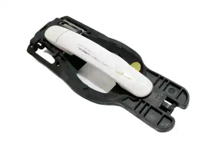 Pezzo di ricambio per auto di seconda mano maniglia esterna anteriore destra per audi a2 (8z) 1.4 riferimenti oem iam 153352010