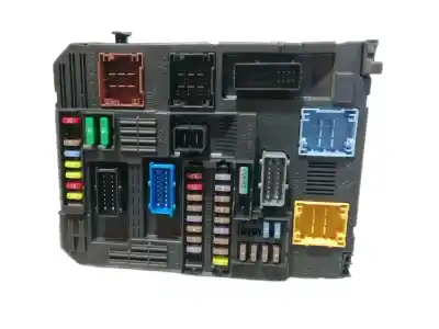 Second-hand car spare part fuse box unit for citroen c3 feel edition oem iam references 981985128001 9819851280 / 28550129 