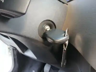 Pezzo di ricambio per auto di seconda mano interruttore di avviamento per dacia dokker ambiance riferimenti oem iam 285916556ra 21986212 / 487003947r / 36708300 g5563h217