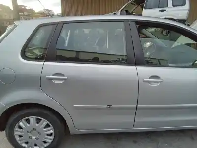 Tweedehands auto-onderdeel deur rechts achter voor volkswagen polo (9n3) edition oem iam-referenties   
