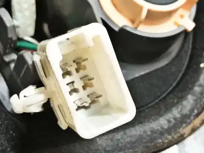 Автозапчастина б/у лівий ход ліхар для toyota prius (_w3_) 1.8 hybrid (zvw3_) посилання на oem iam 8156147130 5636 8156147131