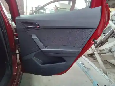 Автозапчастина б/у обликка задніх правіх дверей для seat arona style посилання на oem iam 6f0867212e i05815024023a 