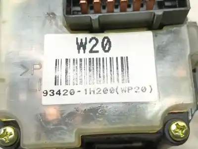 Pezzo di ricambio per auto di seconda mano comando pulito per kia pro_cee´d emotion riferimenti oem iam 3693pa  93421h200