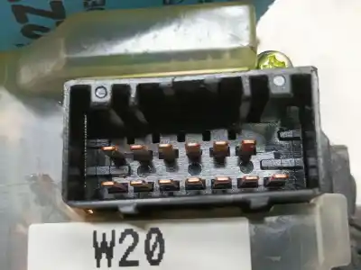 Pezzo di ricambio per auto di seconda mano comando pulito per kia pro_cee´d emotion riferimenti oem iam 3693pa  93421h200