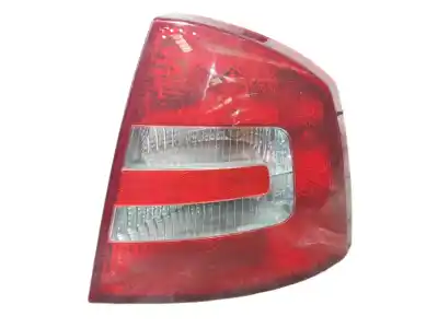 Peça sobressalente para automóvel em segunda mão farolim traseiro direito por skoda octavia berlina (1z3) rs referências oem iam 1z5945096a