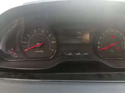 Peça sobressalente para automóvel em segunda mão quadrante por peugeot 208 access referências oem iam 9825986180  